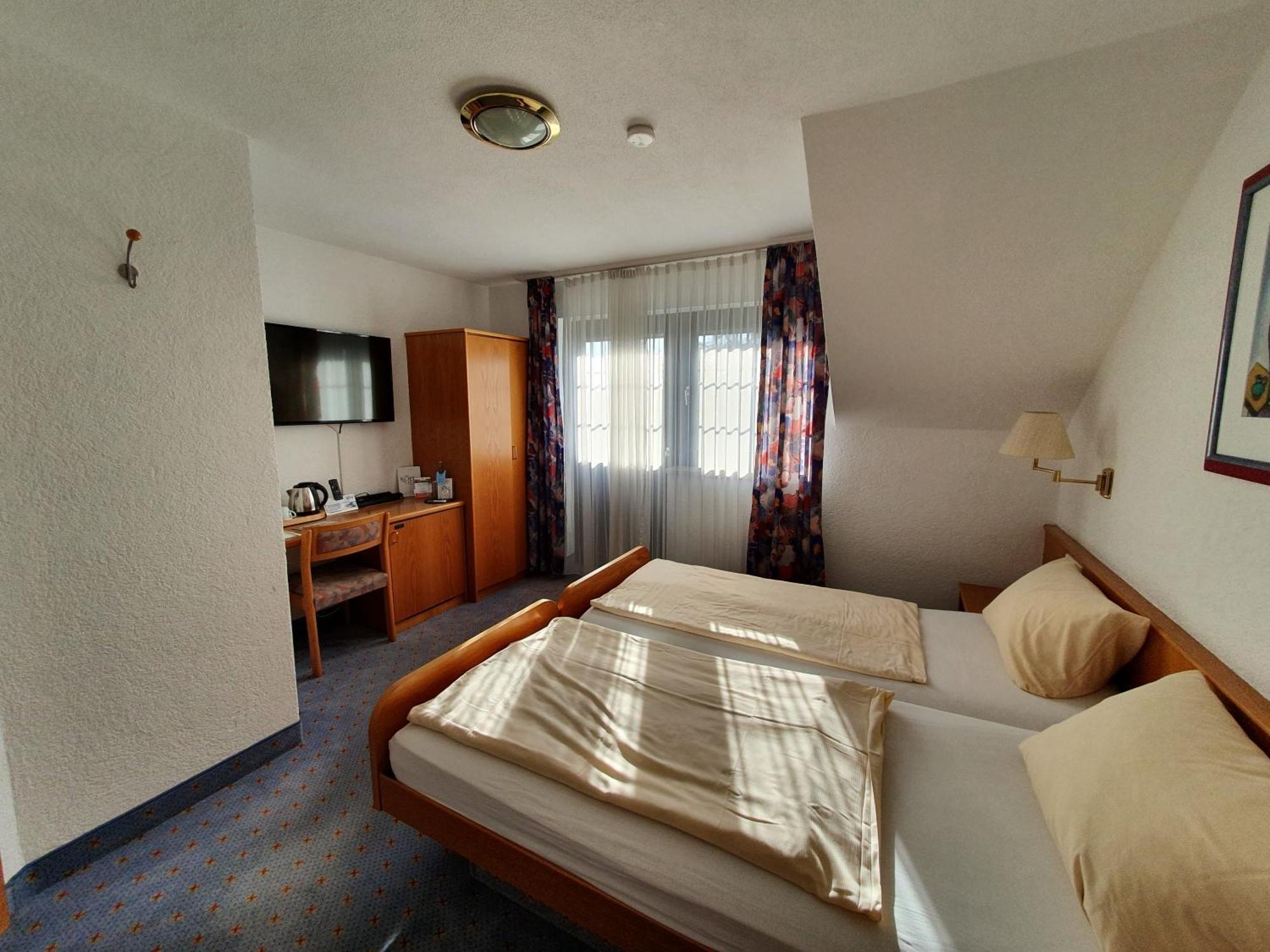 Landgasthaus Hotel Maien 라인펠덴 외부 사진