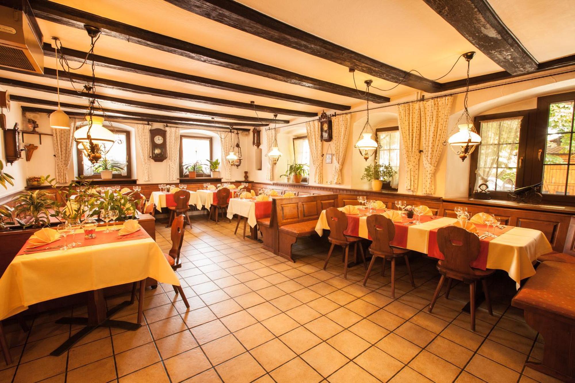 Landgasthaus Hotel Maien 라인펠덴 외부 사진